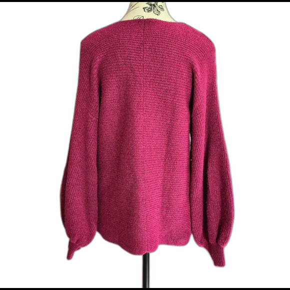 VINCE Camuto berry pink v-neck lantern sleeves Sweater S - Picture 2 of 10